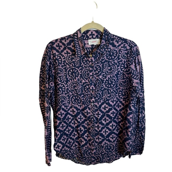 XIRENA SILK BLEND BUTTON FRONT BLOUSE - Picture 1 of 4